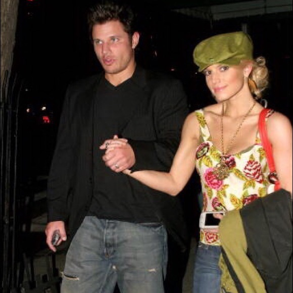 ISO Sunshine & Shadow Anthropologie floral cami tank top - Picture 3 of 7